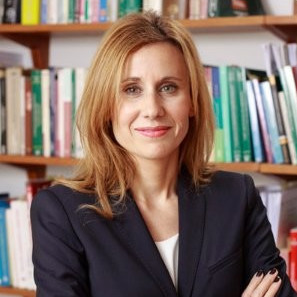 D.&ordf; Marisa L&oacute;pez Arag&oacute;n 